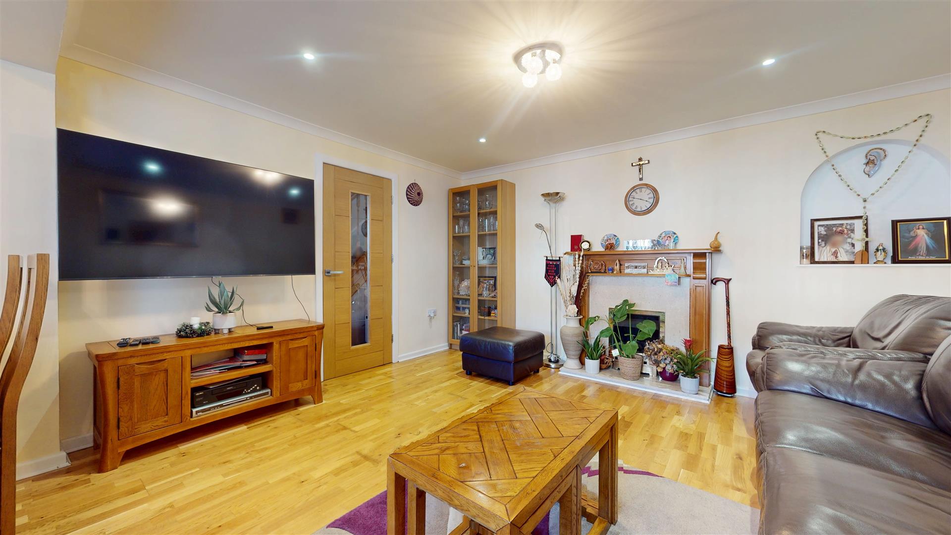 Cleeve Crescent, Bletchley, Milton Keynes